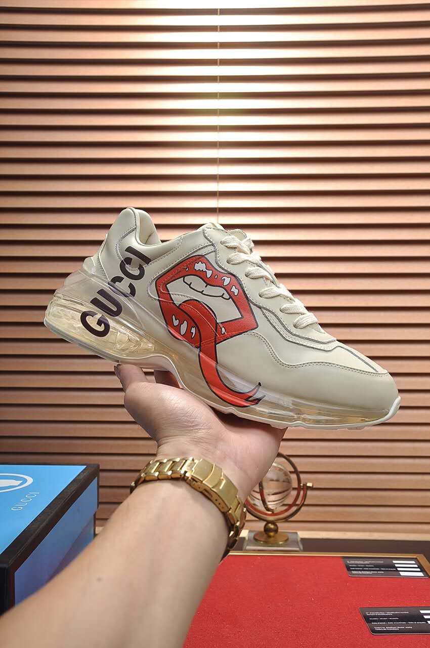 GLM-GCI  Rhyton Interlocking Disk Sneaker 059