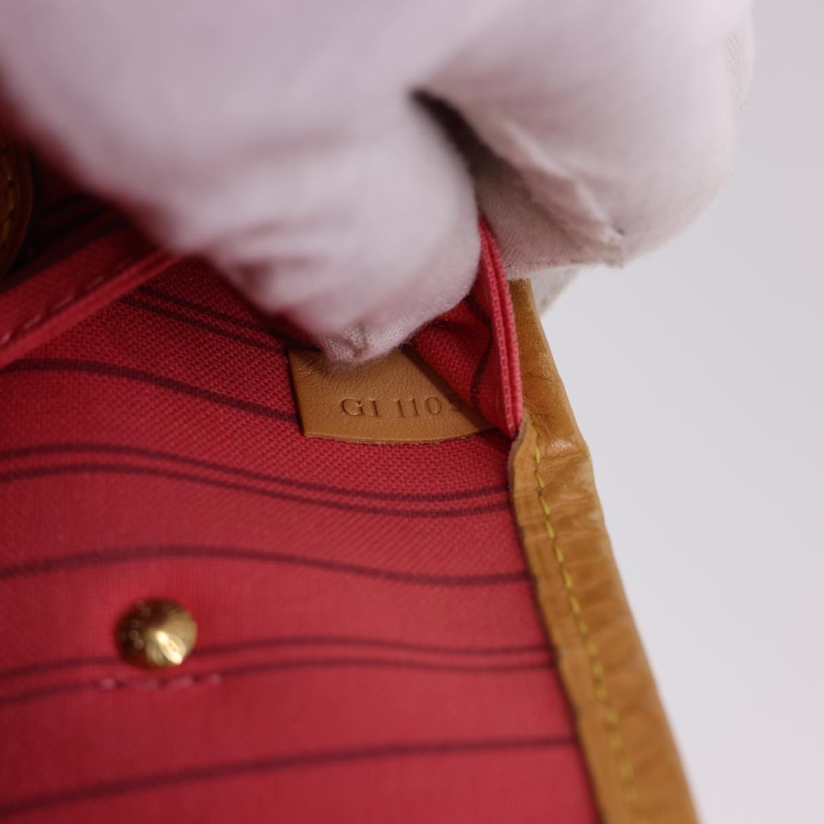 Louis Vuitton Neverfull Mm  Canvas Tote Bag ()