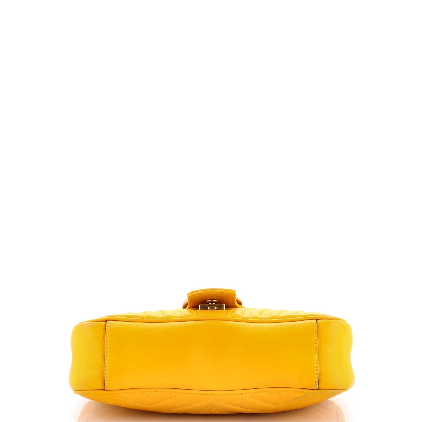 GG Marmont Flap Bag Matelasse Leather Medium