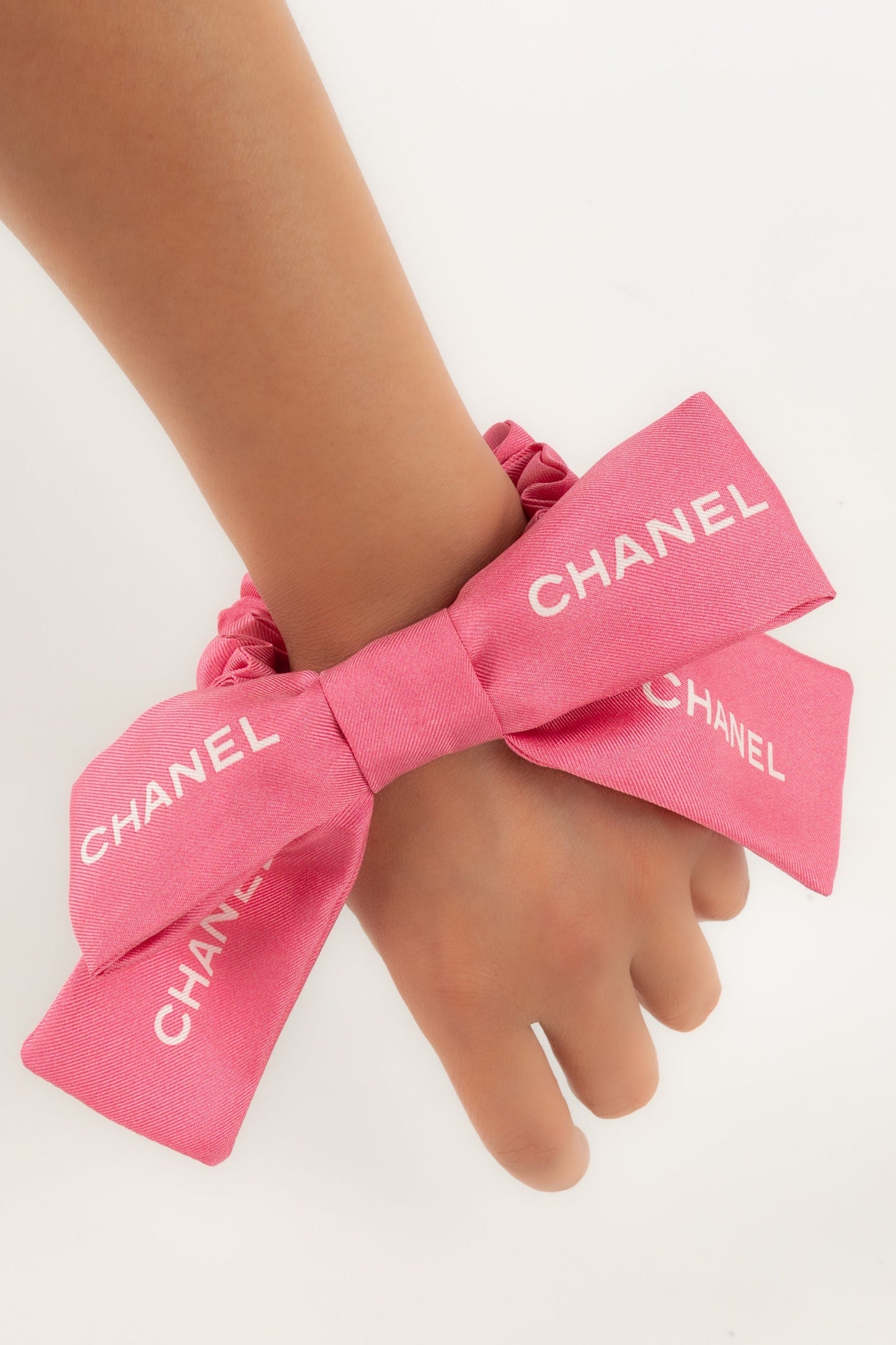 Accessoire de tÃƒÆ’Ã‚Âªte Chanel