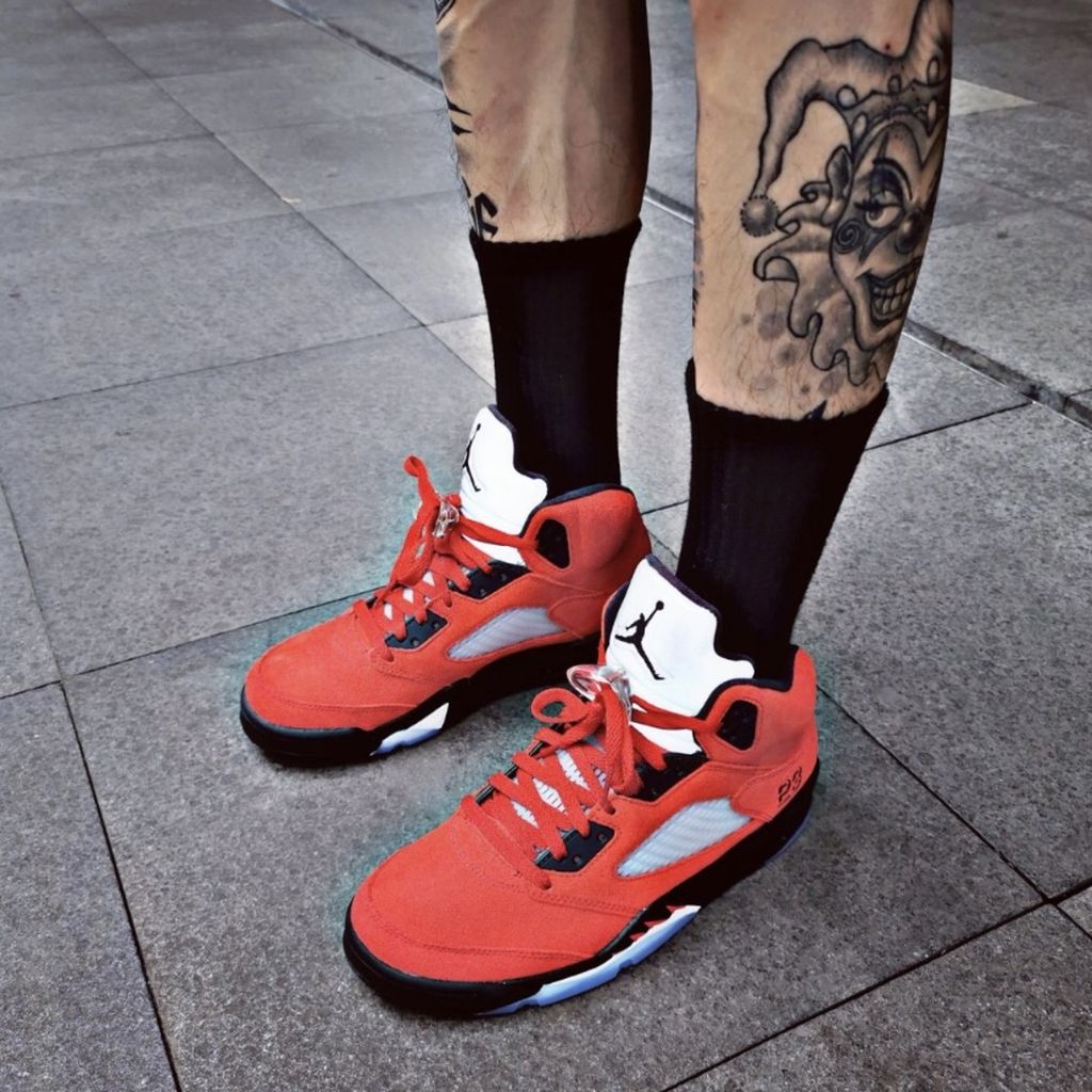GLM - AJ5 Angry Bull