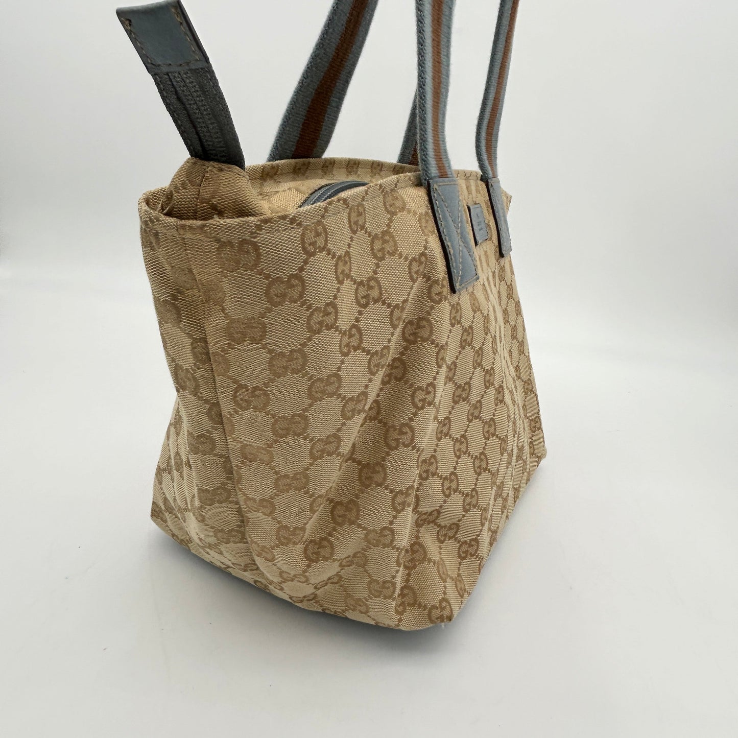 Gucci Cheri Line Tote YVEAE957
