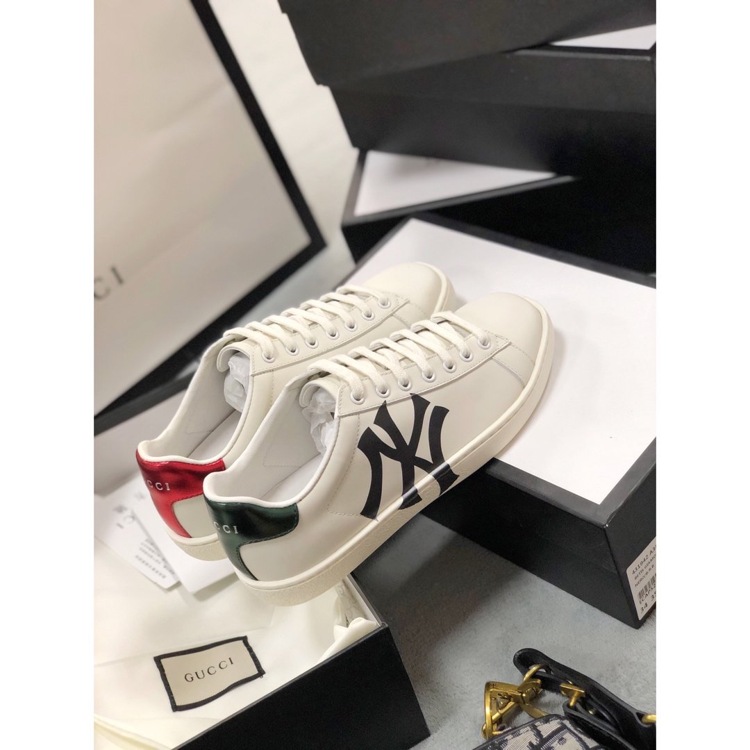 GLM-GCI  Ace with MLB  black Sneaker 105