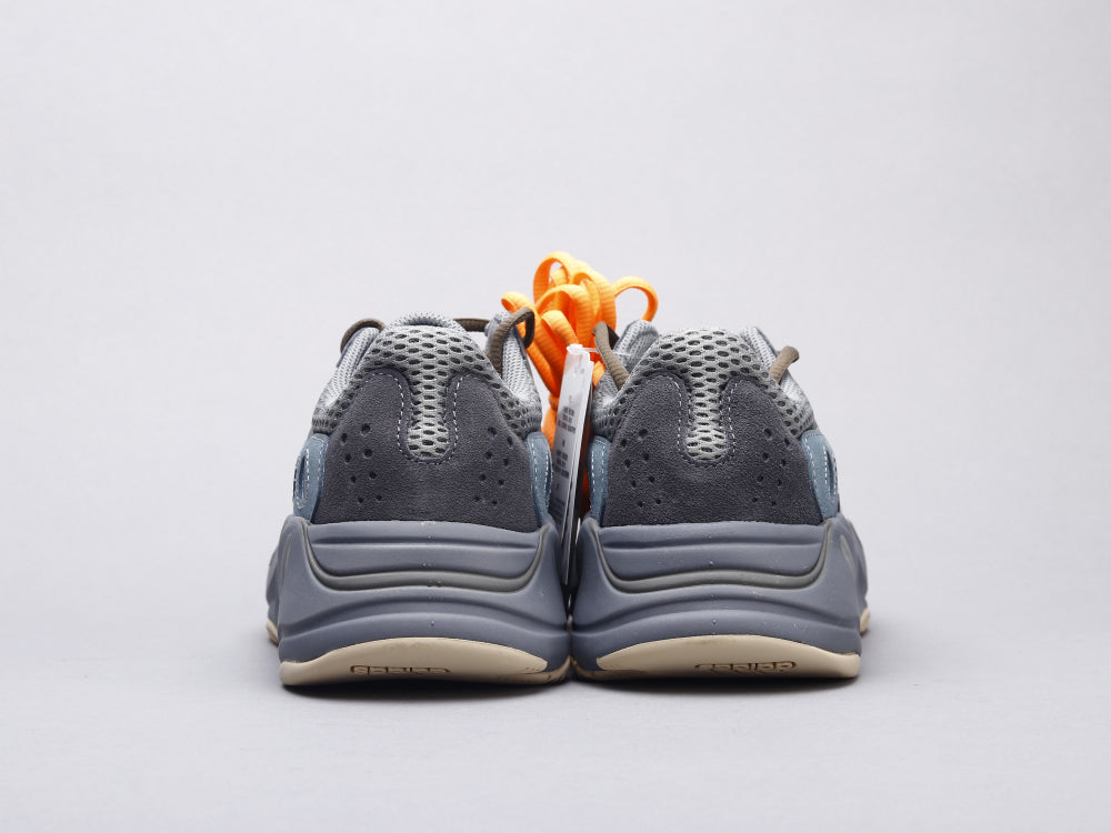 GLM - Yzy 700 Teal BLue Sneaker
