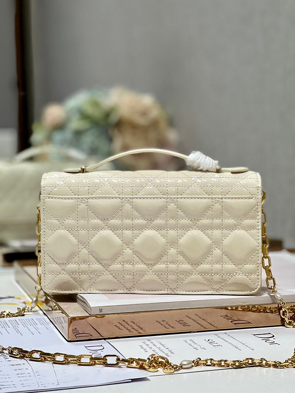 GLM - Dir Bags - 1418