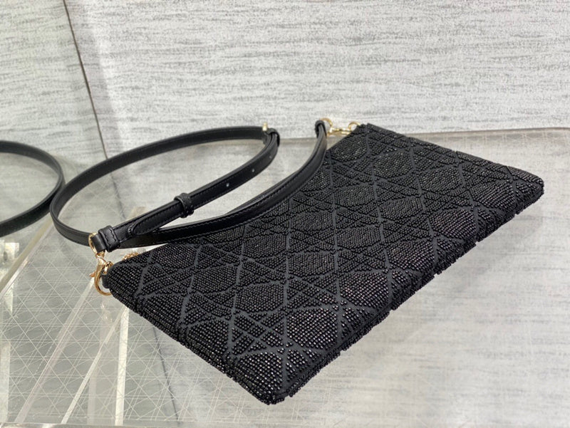 GLM - Dir Bags - 021