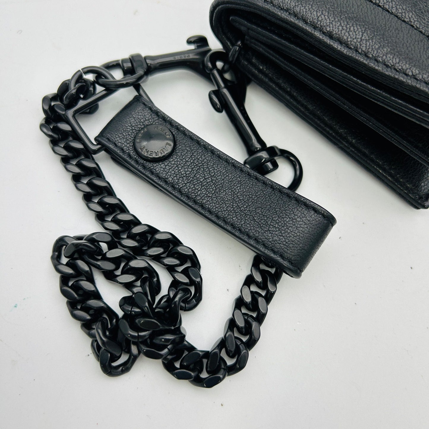 Saint Laurent V-stitch shoulder bag chain wallet black leather women's GP10143542