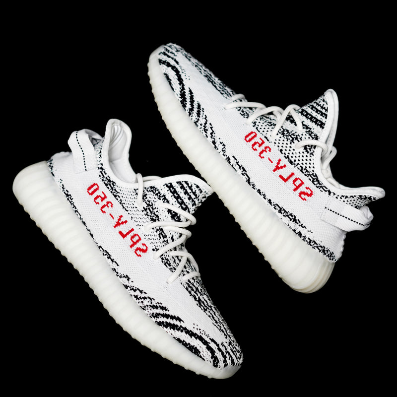GLM - Yzy 350 White Zebra Sneaker