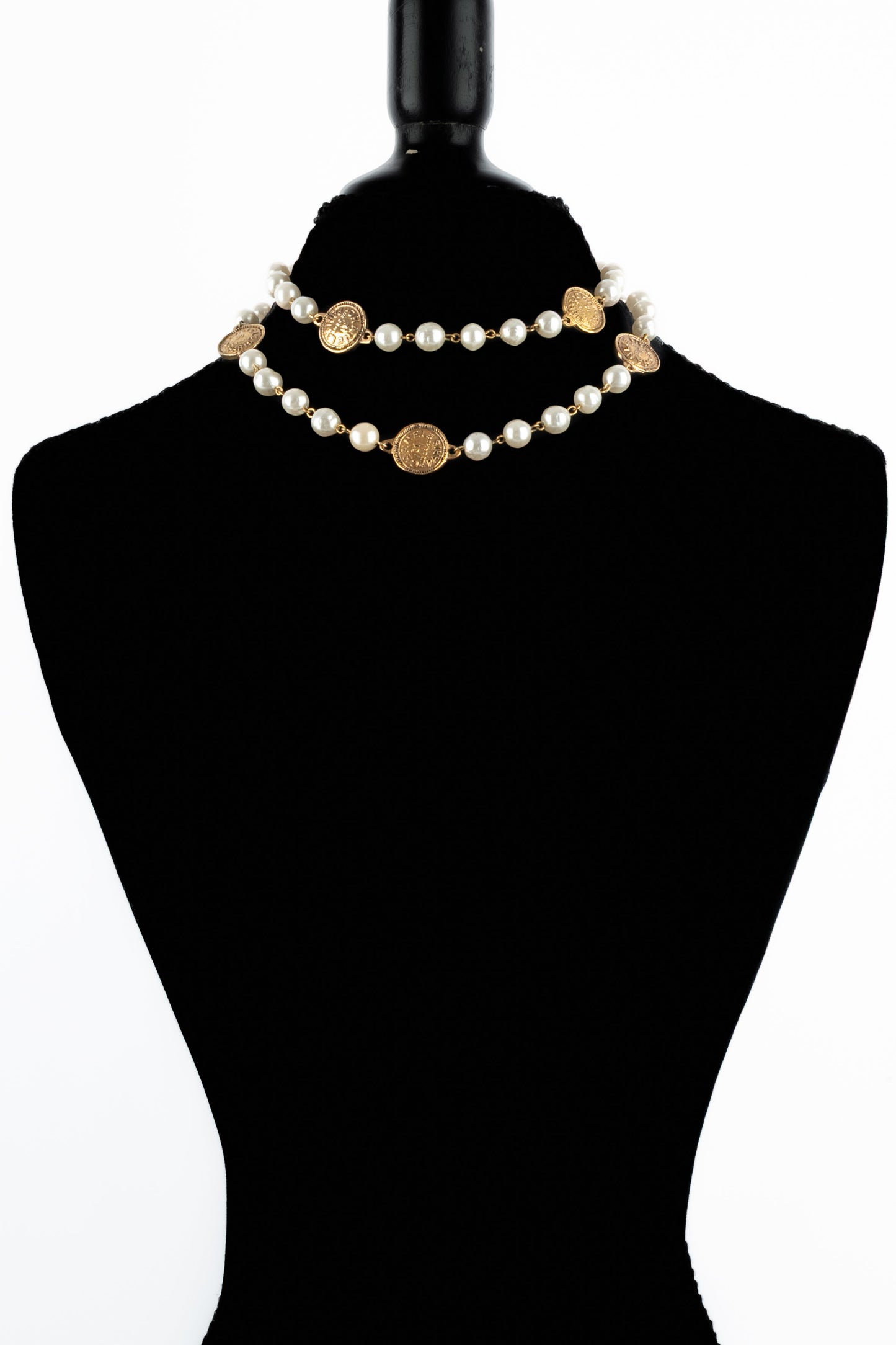 Collier de perles Chanel 1980's