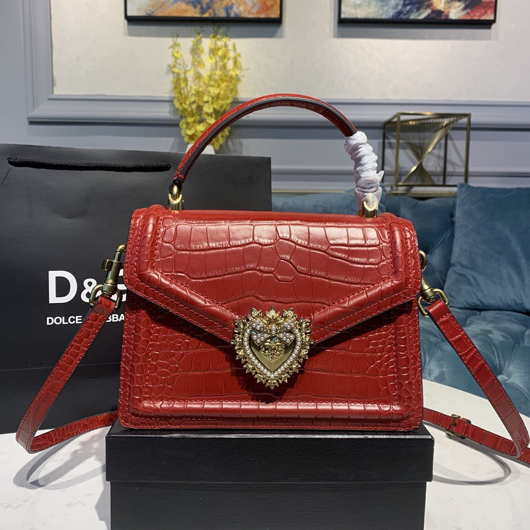 GLAMI MeGLAMIum Devotion Bag Red For Women 9.5in/24cm