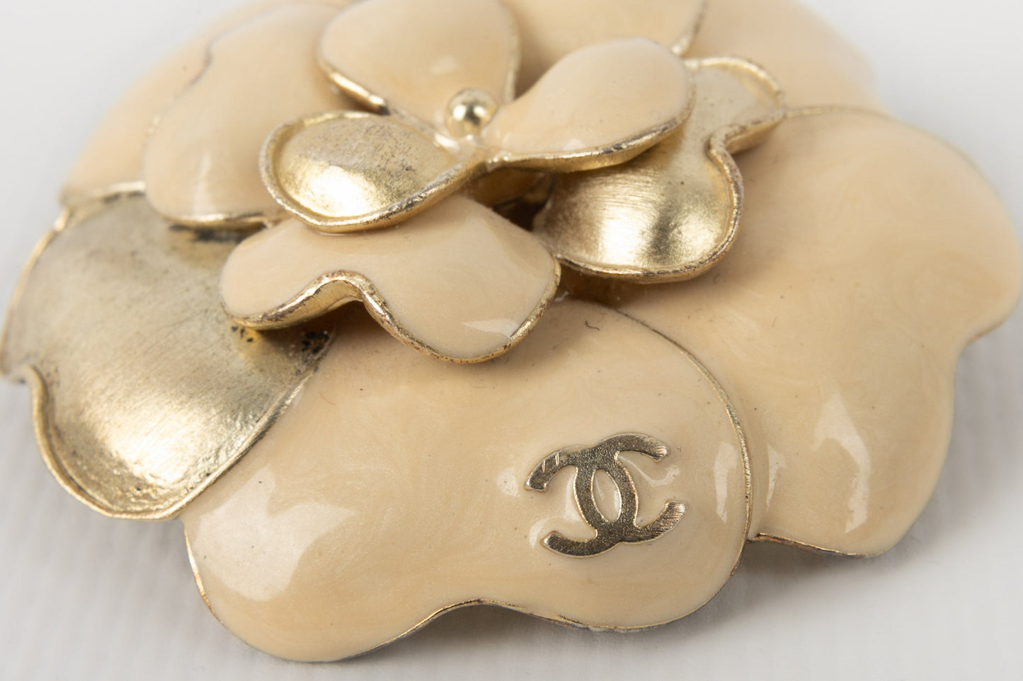 Broche camÃƒÆ’Ã‚Â©lia Chanel 2007