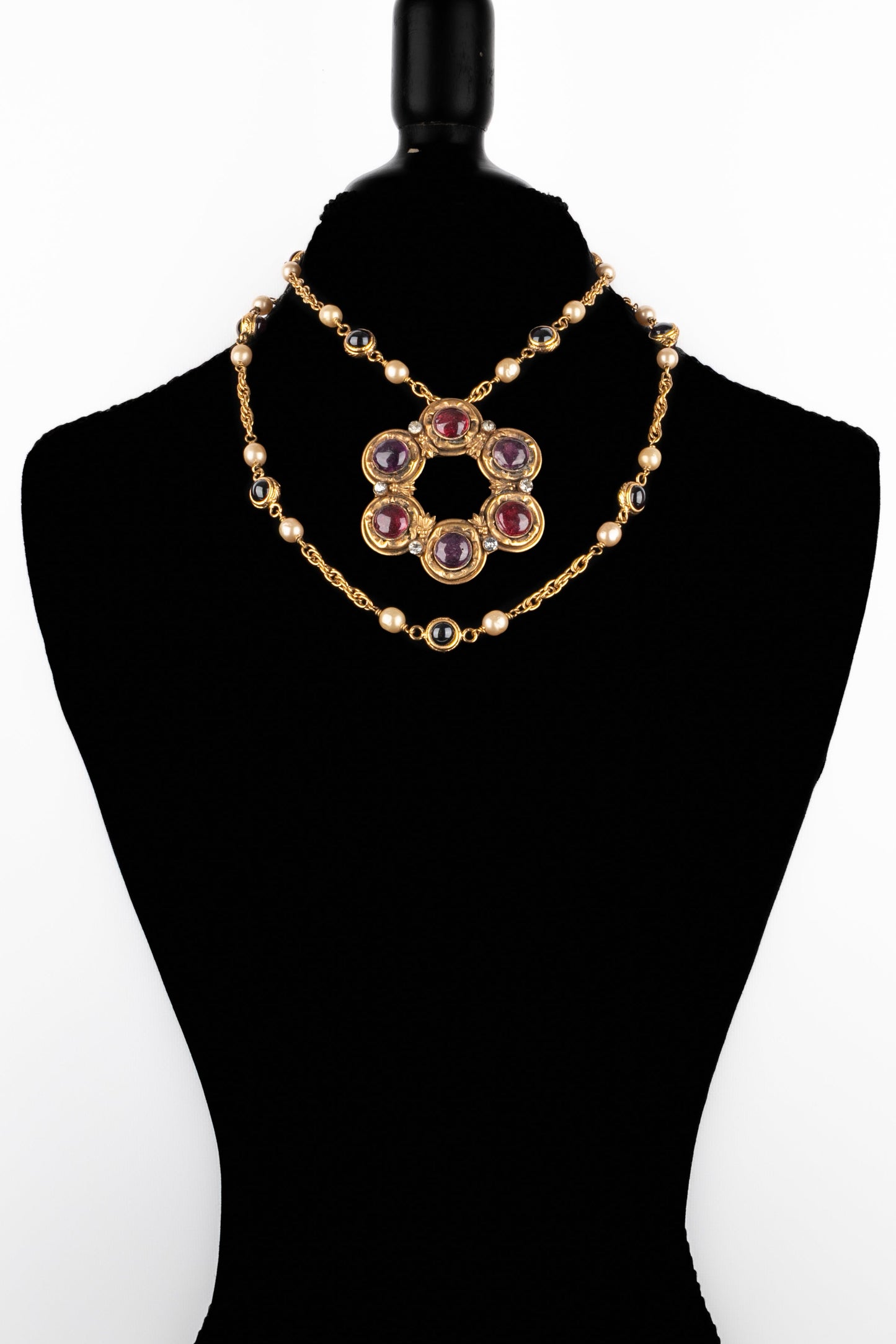 Collier Chanel 1984
