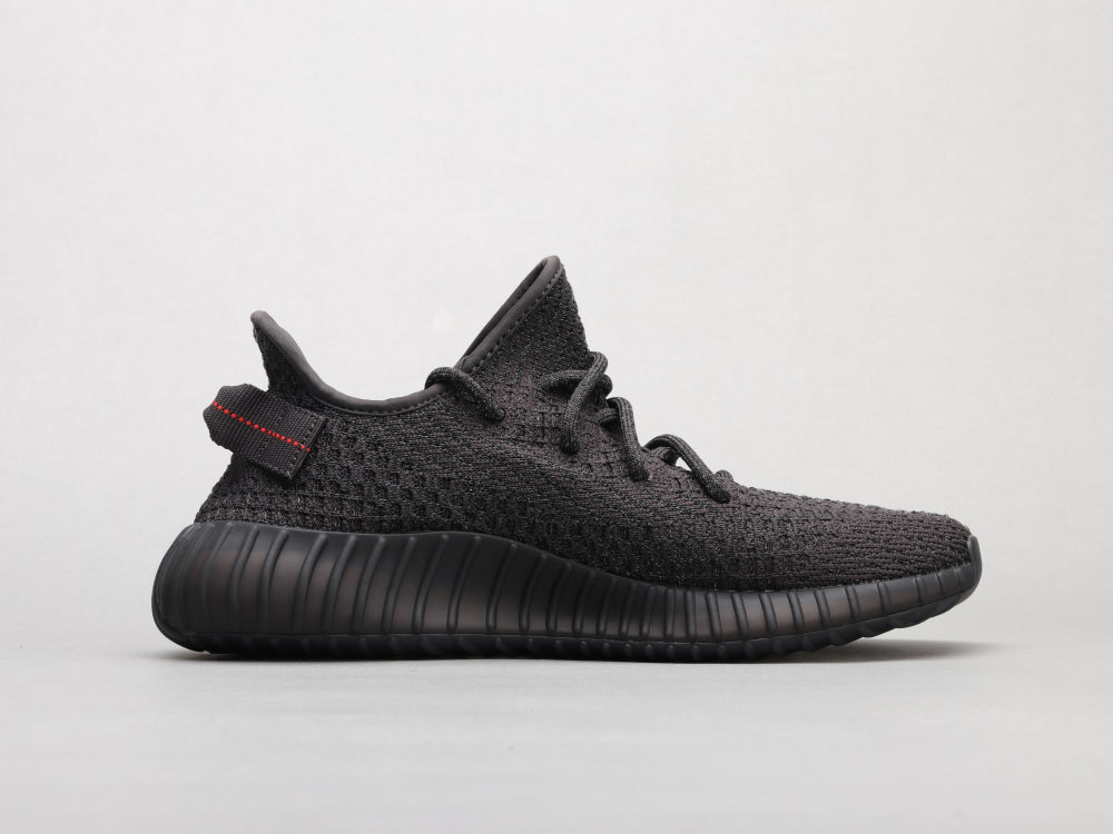 GLM - Yzy 350 Black Starry Sneaker