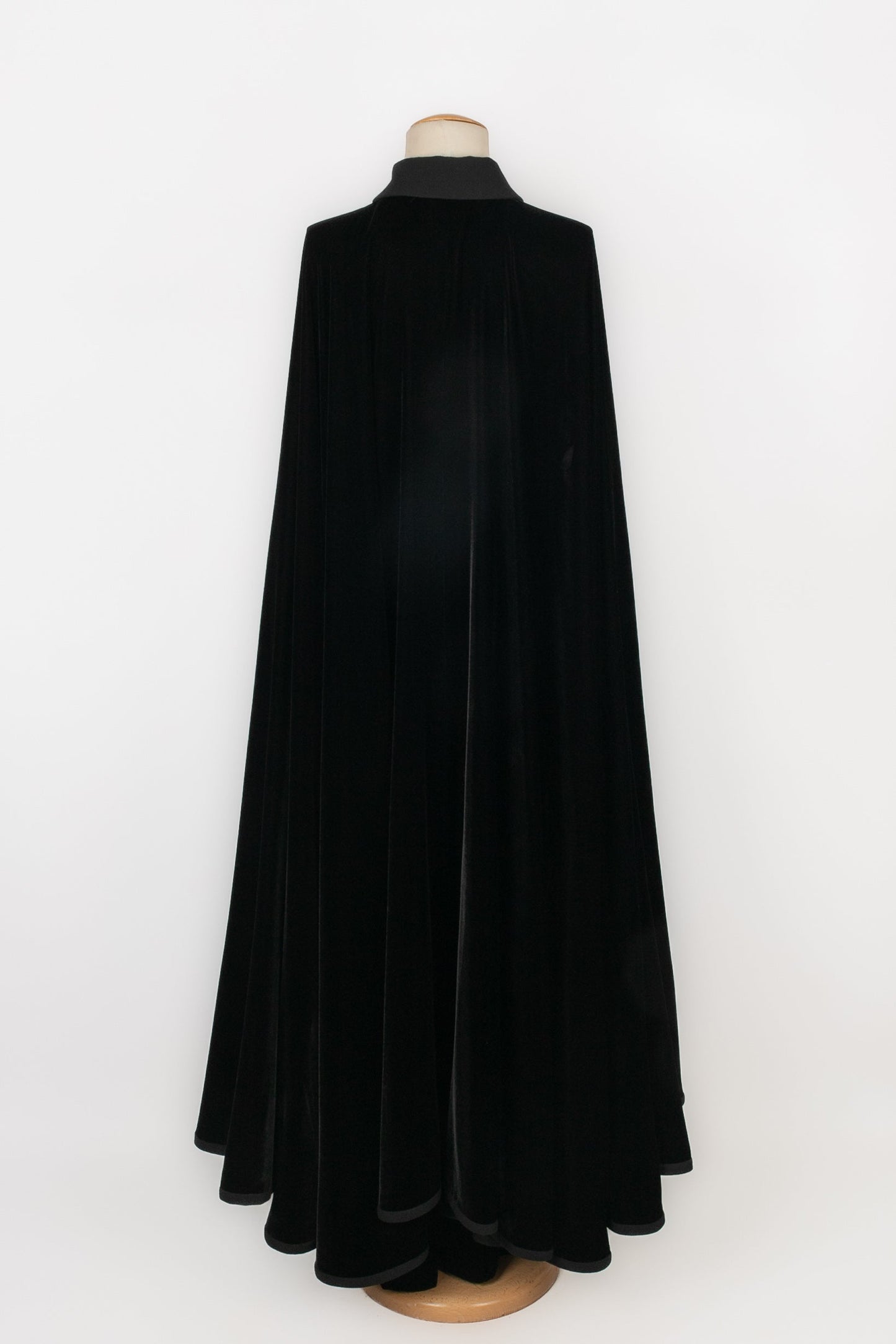 Ensemble en velours Chanel