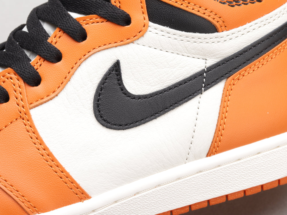 GLM - AJ1 white buckle