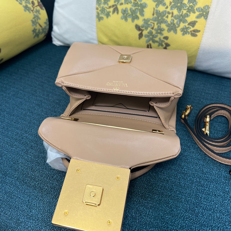 GLM - VEL Bags - 409