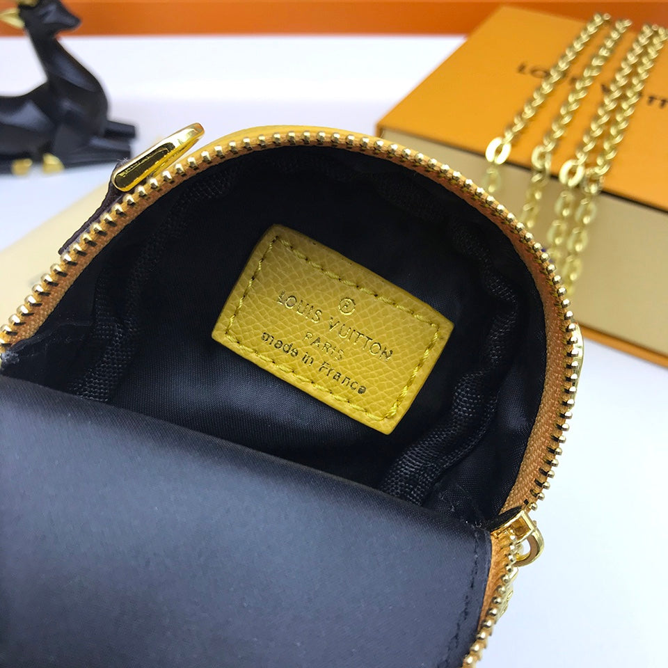 GLM -Top Quality Keychains LUV 062