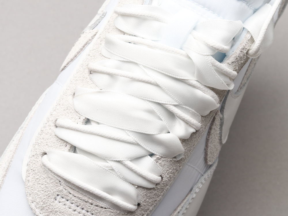 GLM - NKE Waffle Satin White