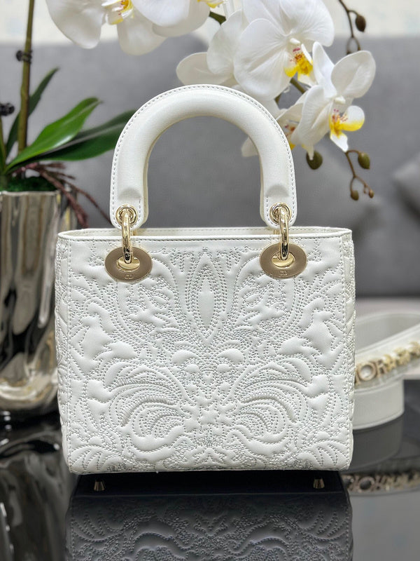 GLM - Dir Bags - 1206