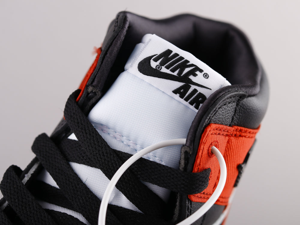 GLM - AJ1 red silk black toe