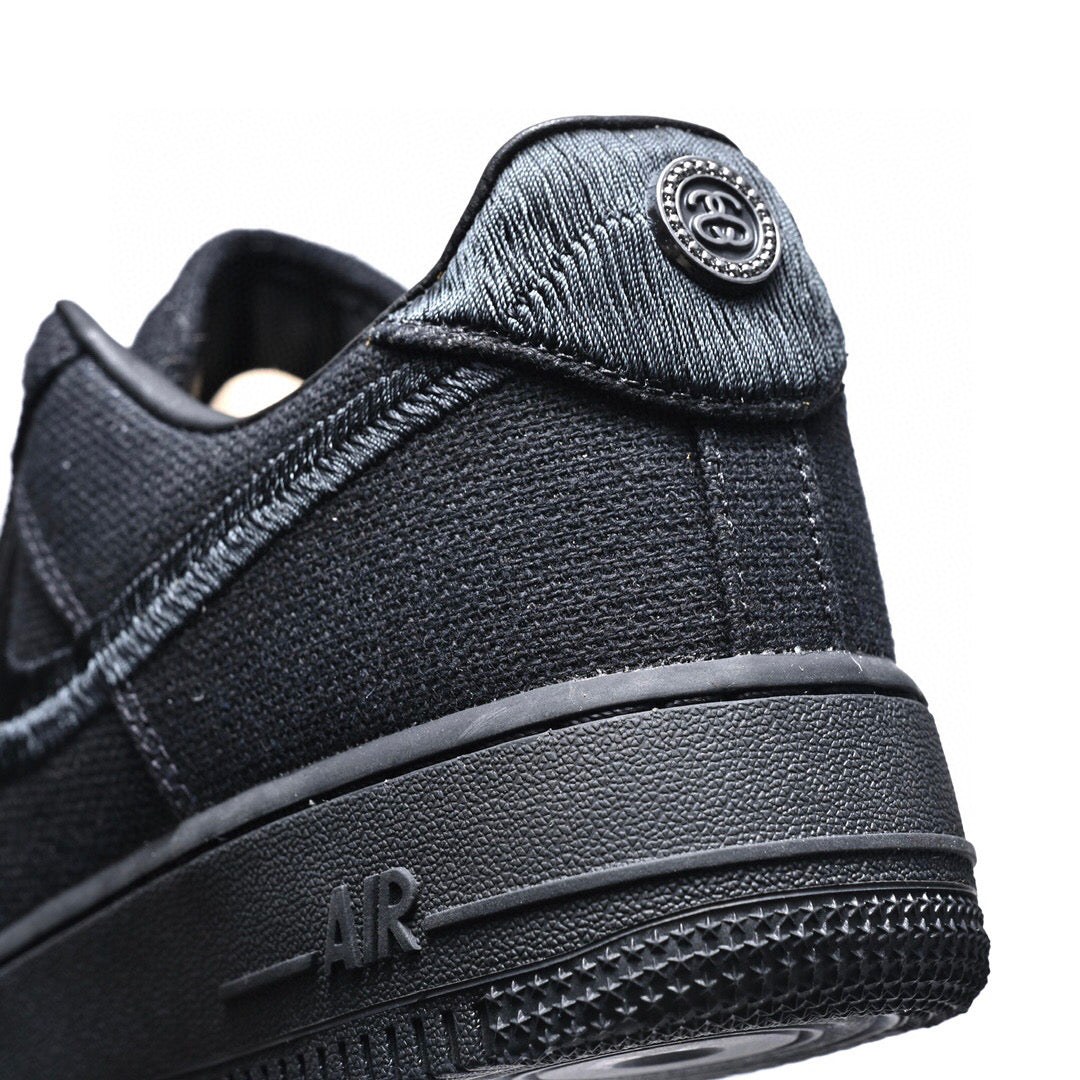 GLM - AF1 x Stussy Collaboration Pure Black