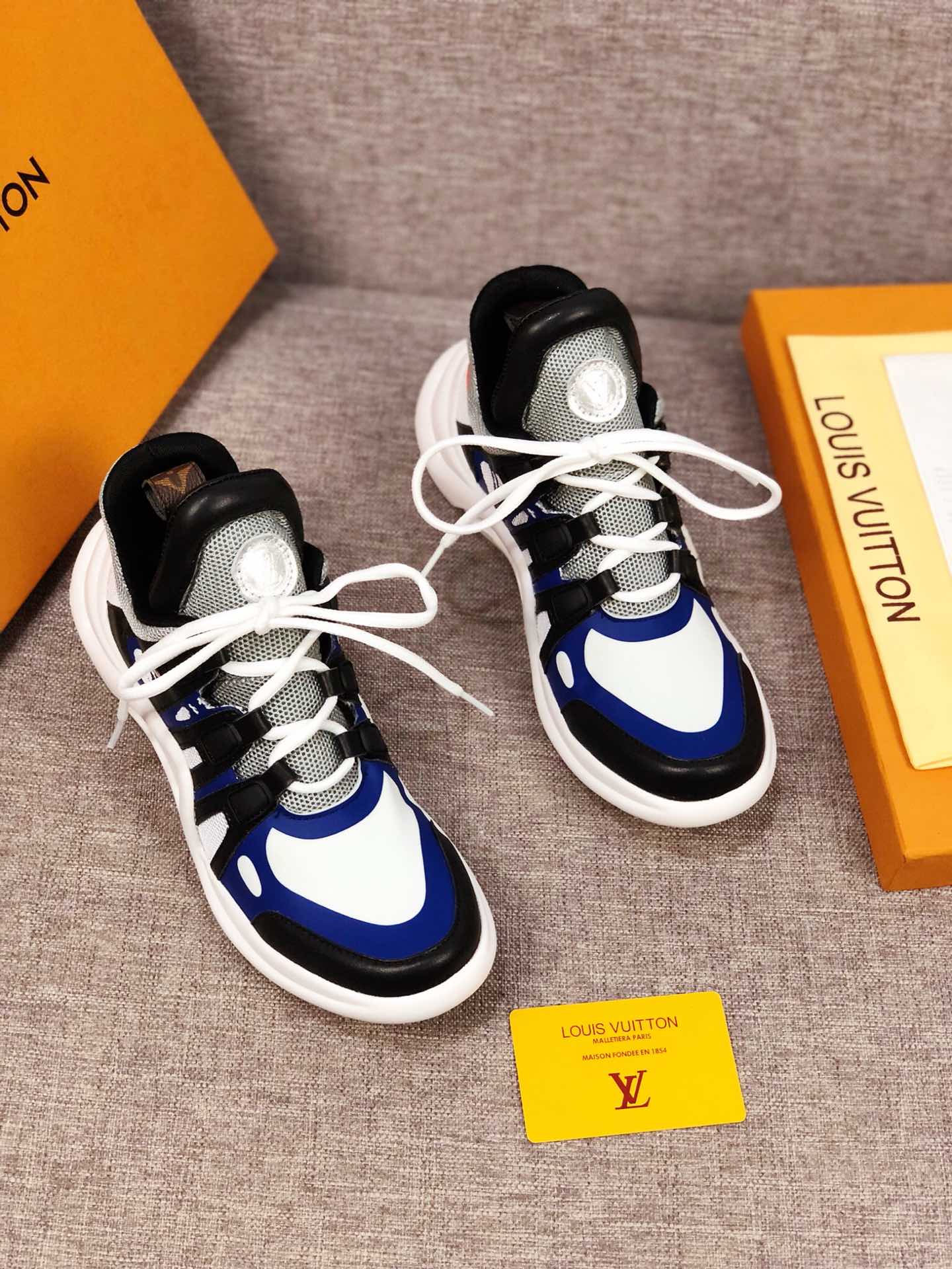 GLM - LUV Archlight Blue White Black Sneaker