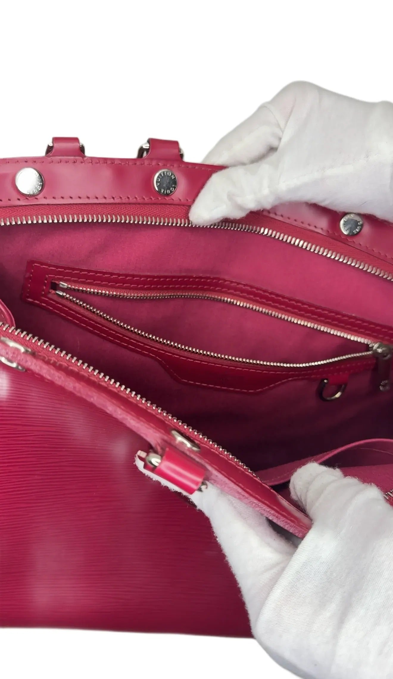 Louis Vuitton Epi Leather Brea MM B22-05