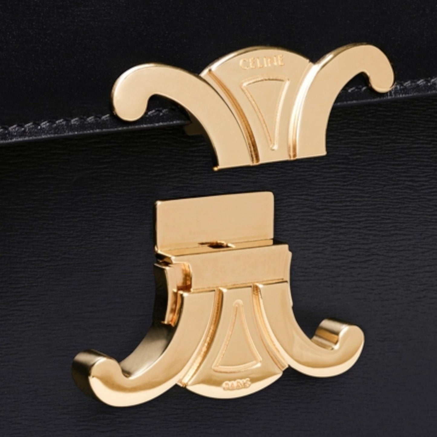 CLASSIQUE TRIOMPHE BAG