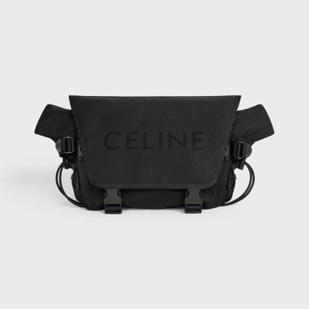 MEDIUM NYLON TREKKING MESSENGER BAG