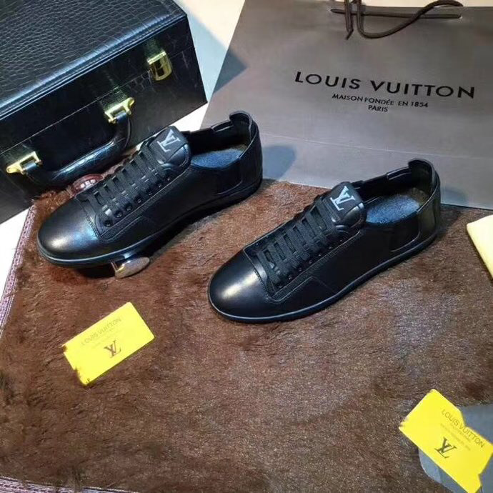 GLM - Top Quality Luv Sneaker 059