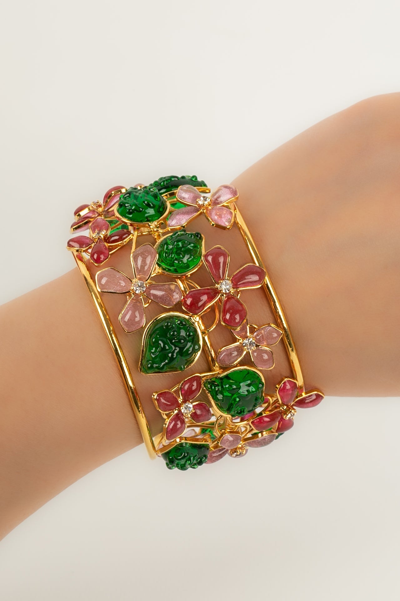 Bracelet manchette fleurs Augustine