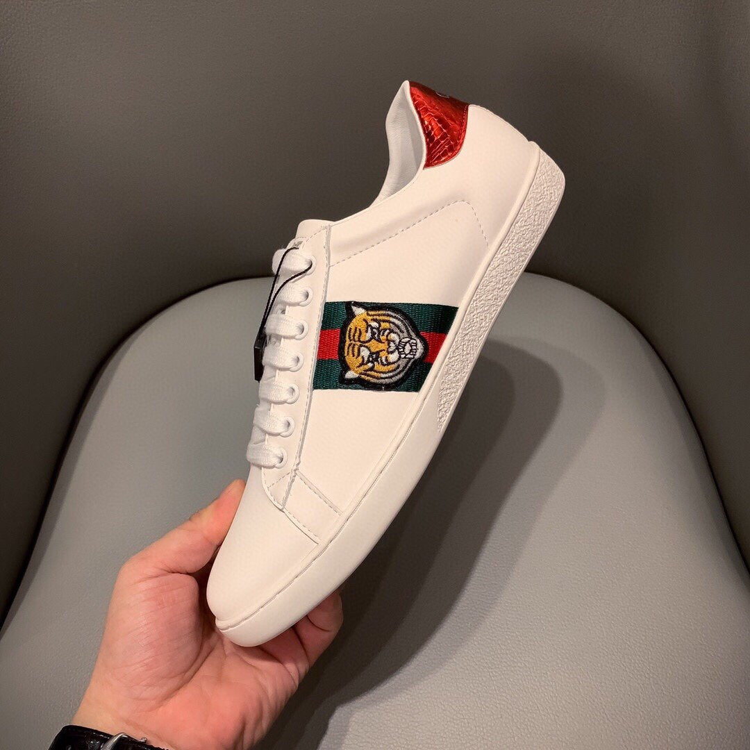 GLM-GCI  Ace Embroidered  TIGGER  SNEAKER 125