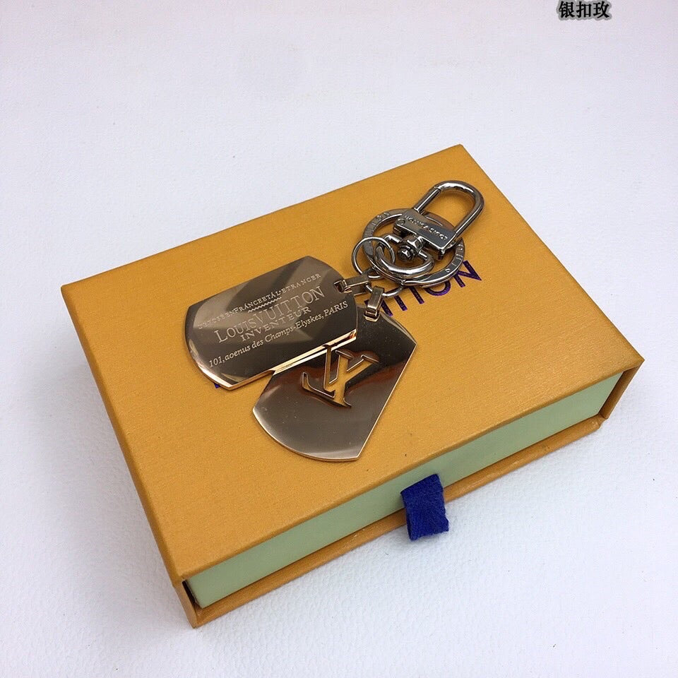 GLM - Top Quality Keychains LUV 024