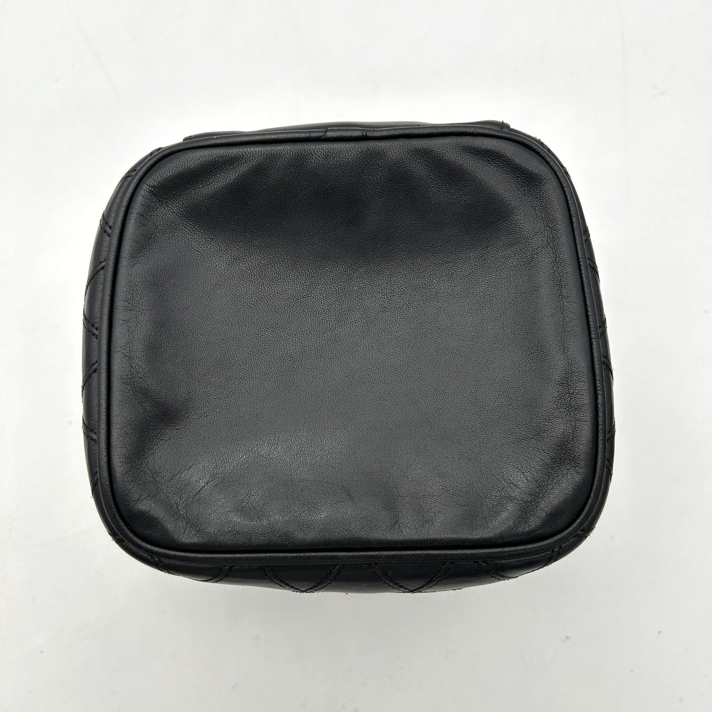 CHANEL Calfskin Cosmetic Van Bag Black ch7727ds