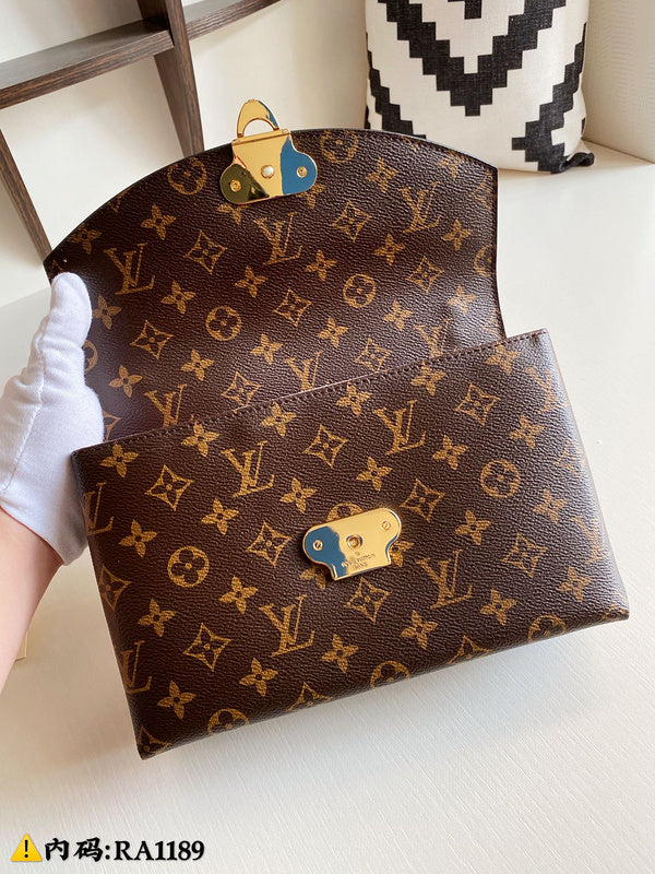 LOV2 Bags - Fashion Bags  2641