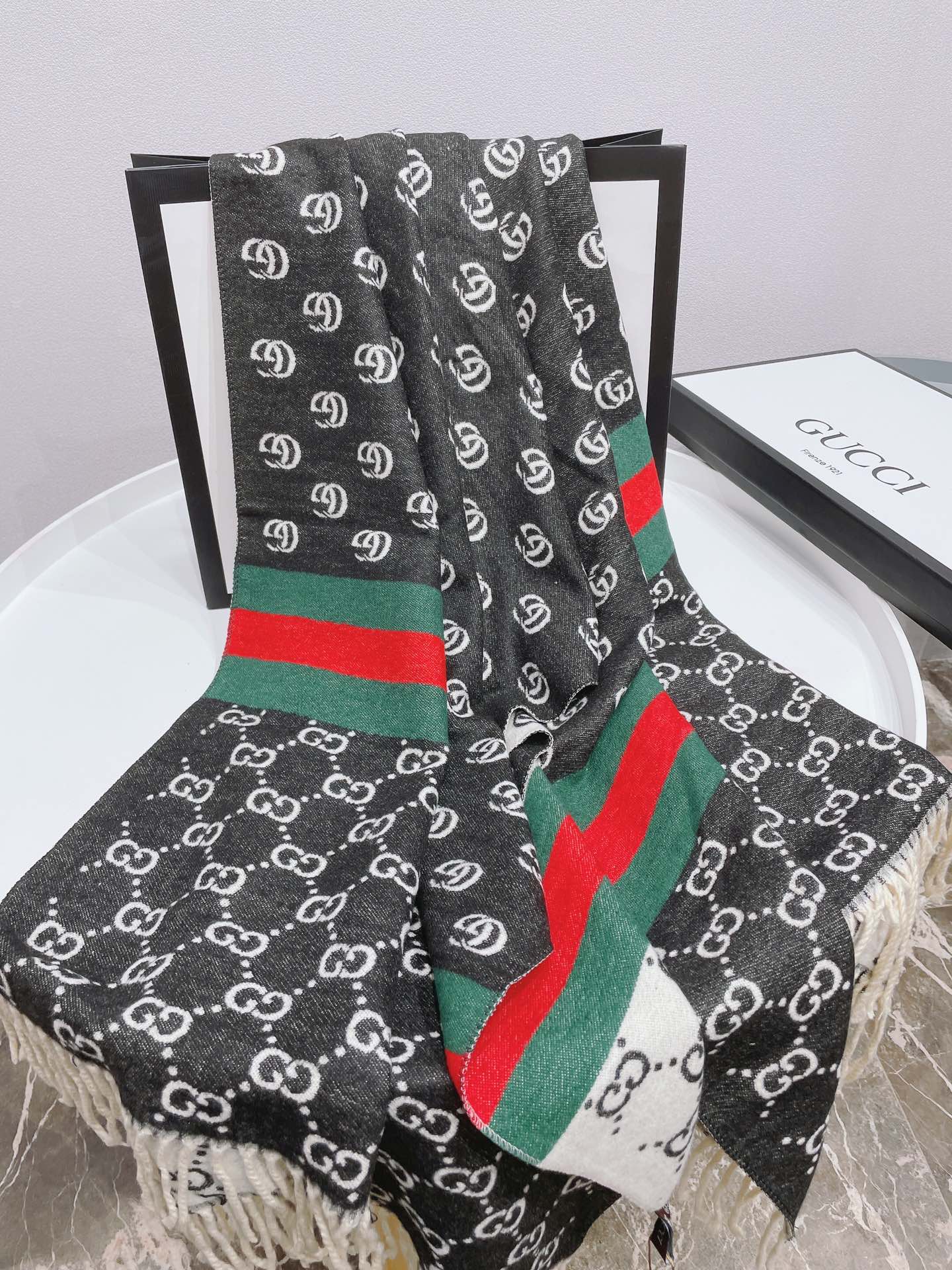 GLM - Top Quality GCI Scarf 024