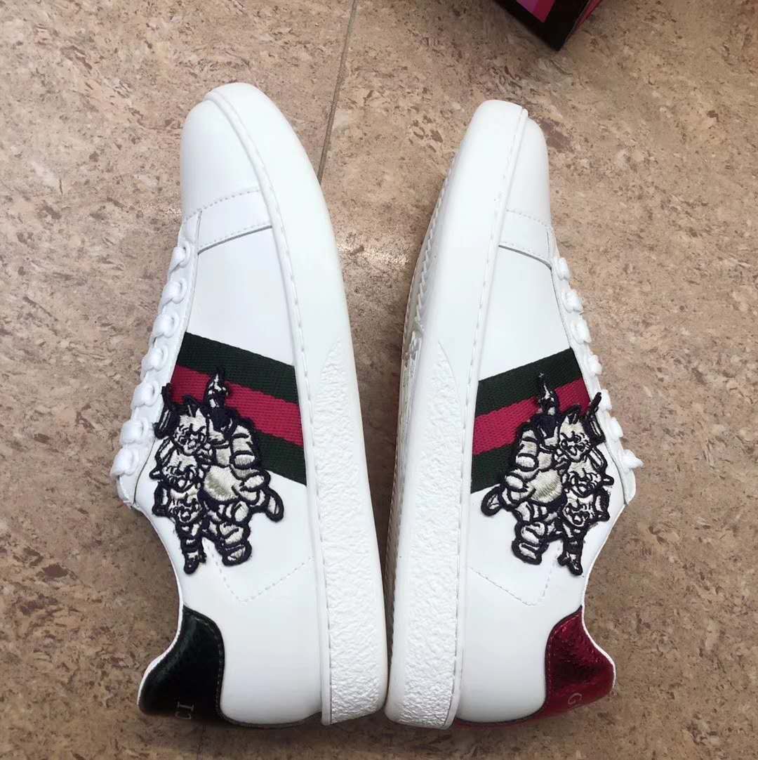 GLM-GCI Ace EmBroidered Sneaker 040