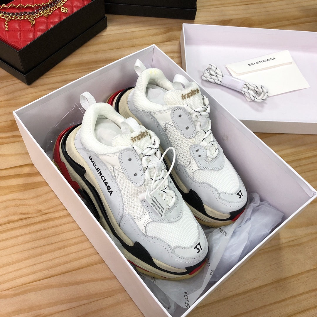 GLM - Top Quality Bla Sneaker 071