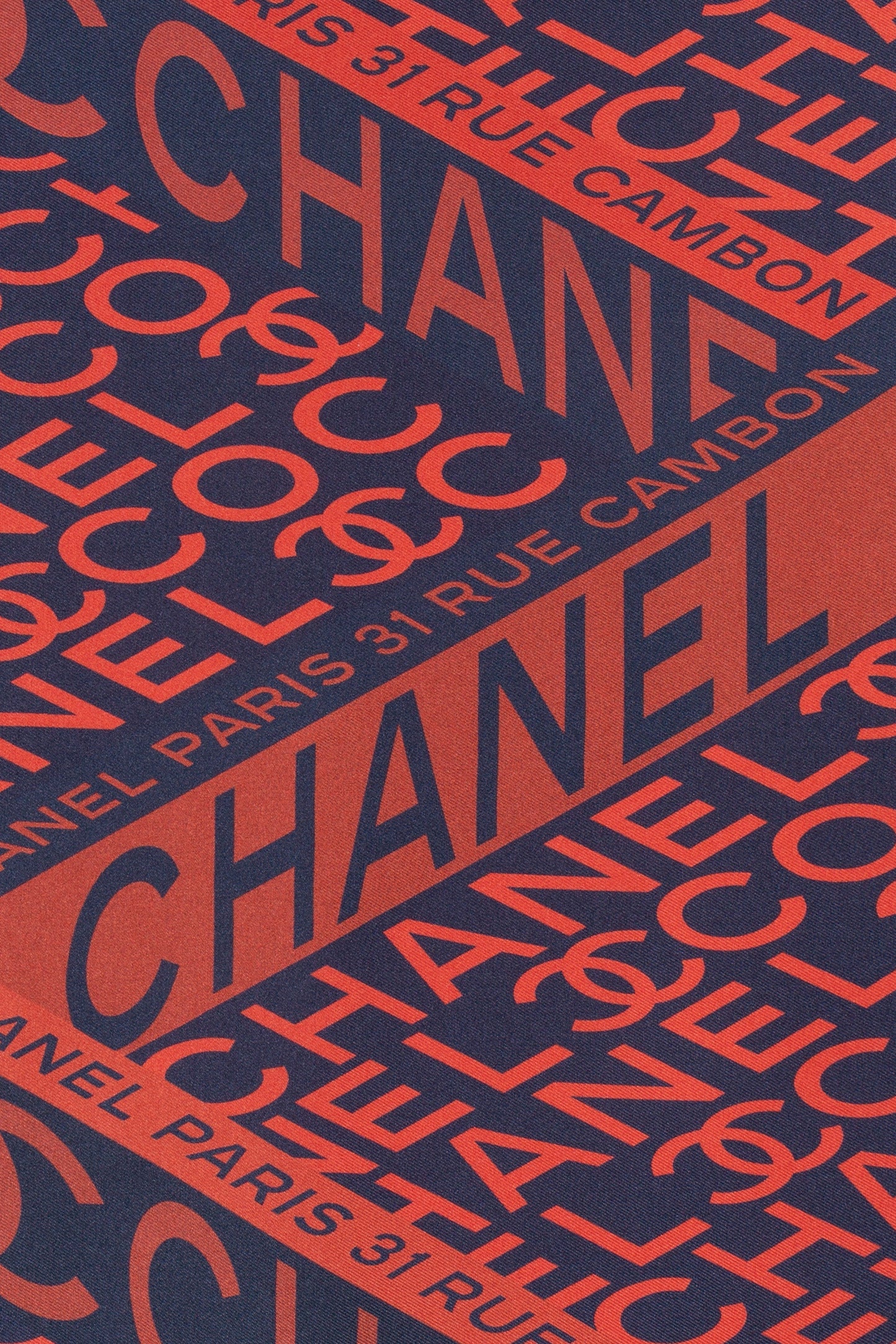 CarrÃ© de soie Chanel