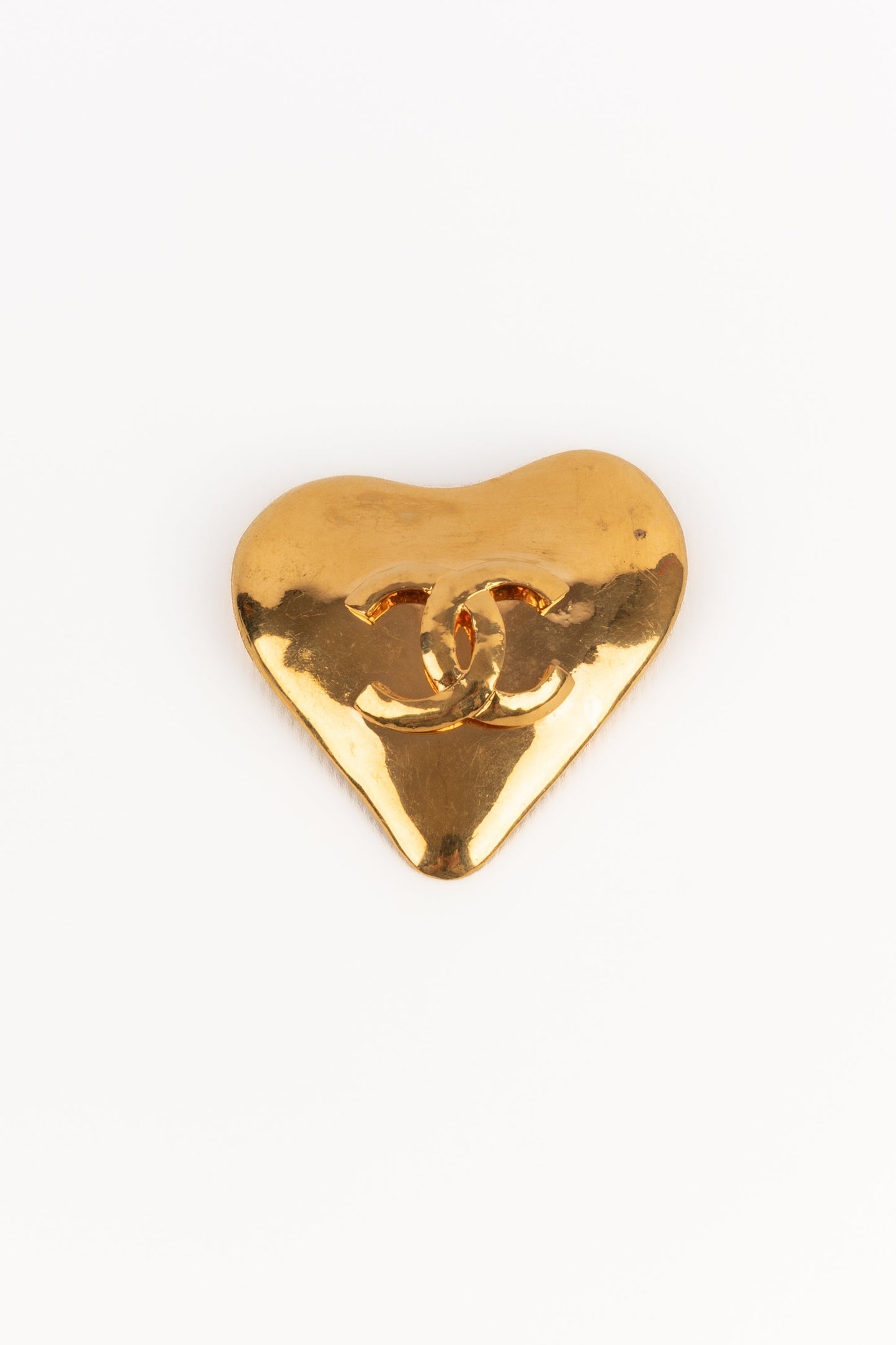 Broche coeur Chanel