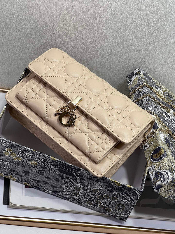 Glami Fashion - DIR Bags - 448