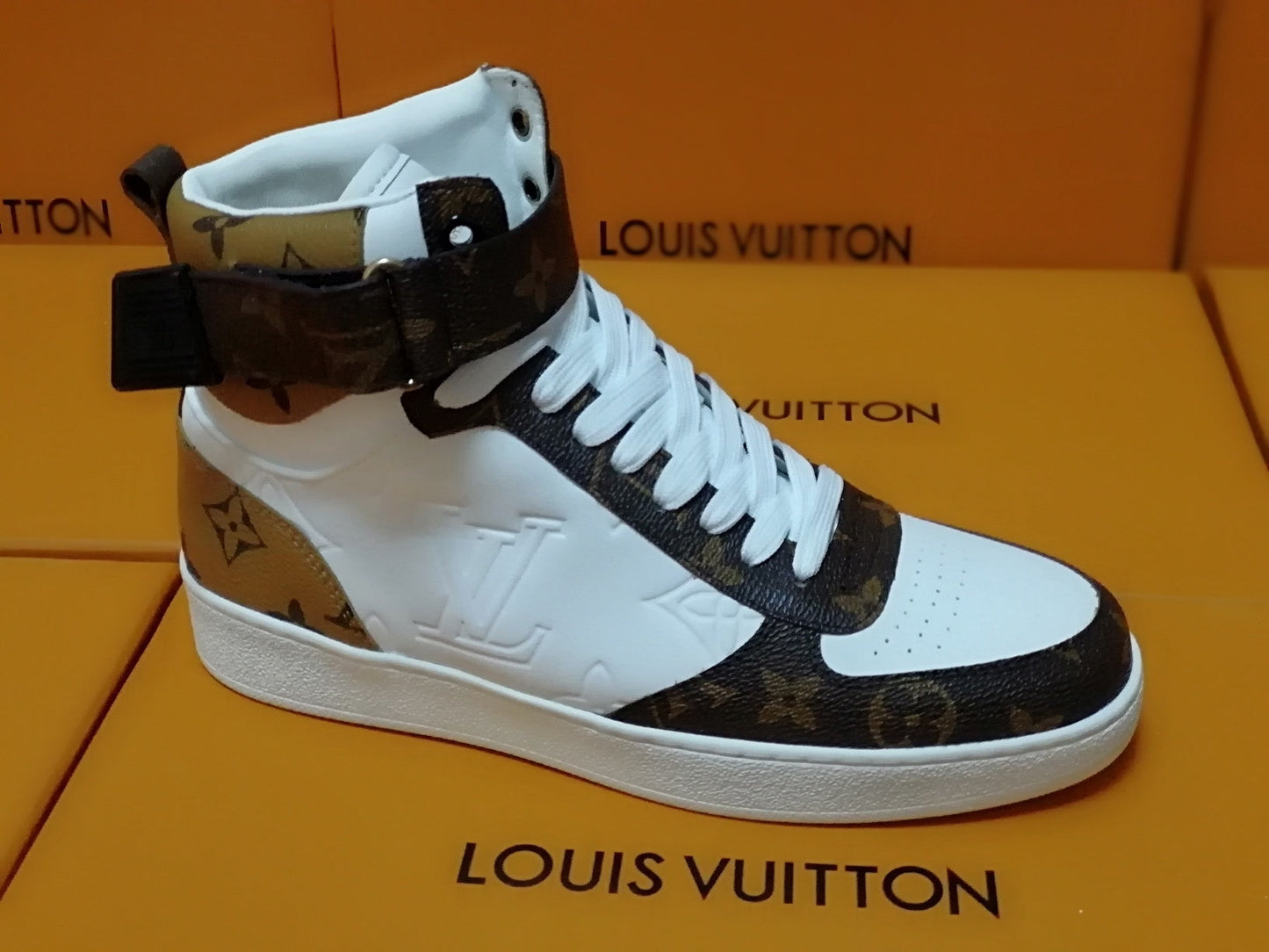 GLM - Luv Rivoli White Brown Sneaker