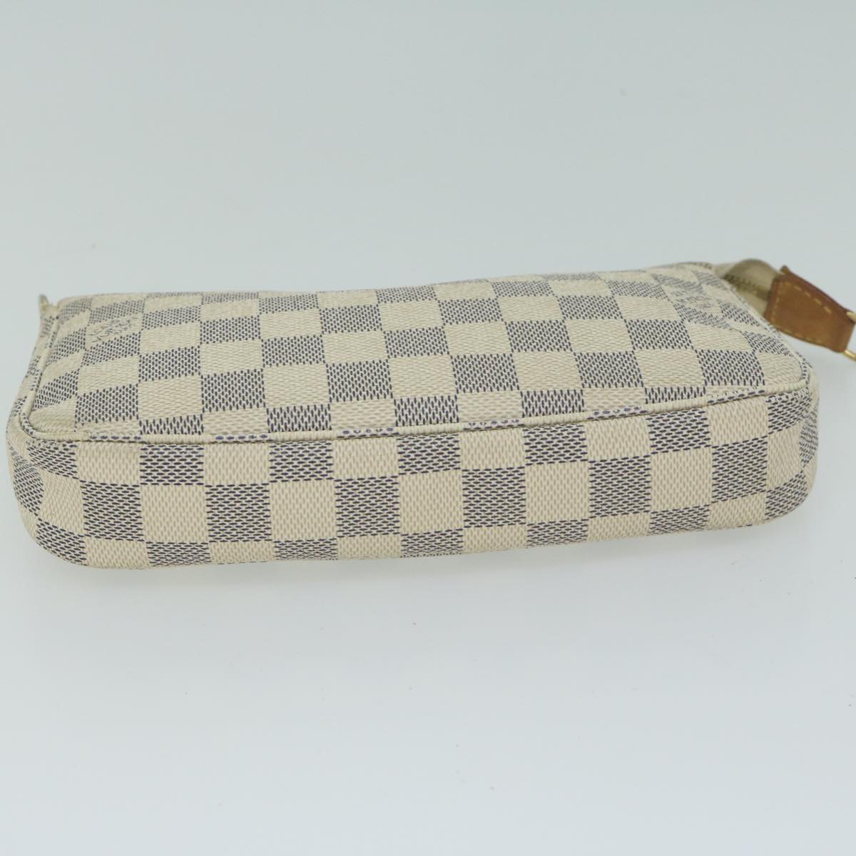 Louis Vuitton Pochette Accessoire  Canvas Clutch Bag ()