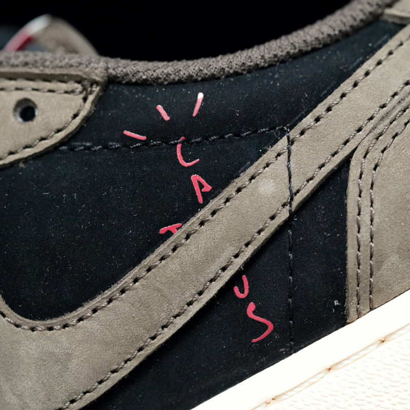 GLM - TS x AJ1 Barb Low Top