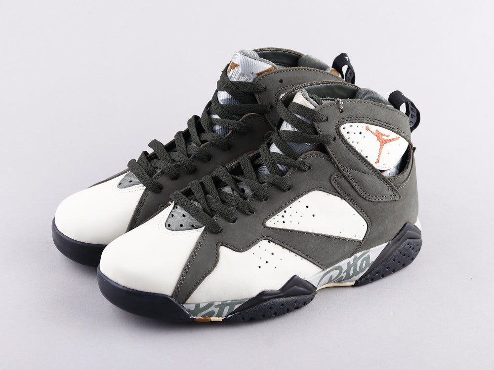 GLM - AJ7 PATTA joint black and gray