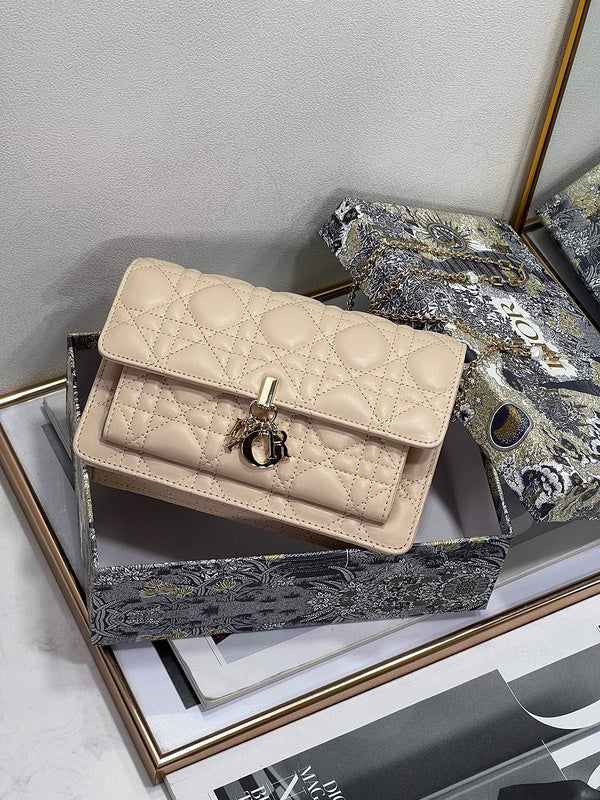 Glami Fashion - DIR Bags - 448