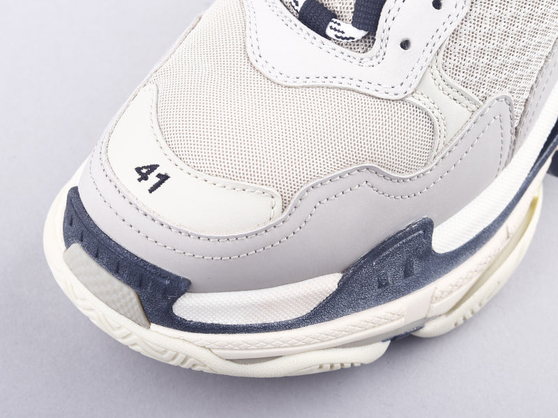 GLM - Bla Triple S New Gray Sneaker