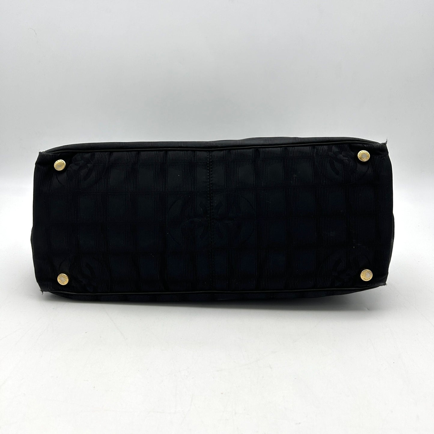 Pre-owned Chanel Tote Bagtravel Line Nylon Black  WD459597
