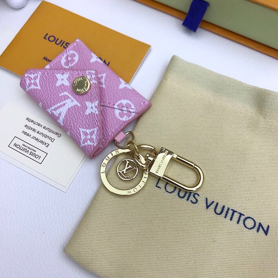 GLM -Top Quality Keychains LUV 068