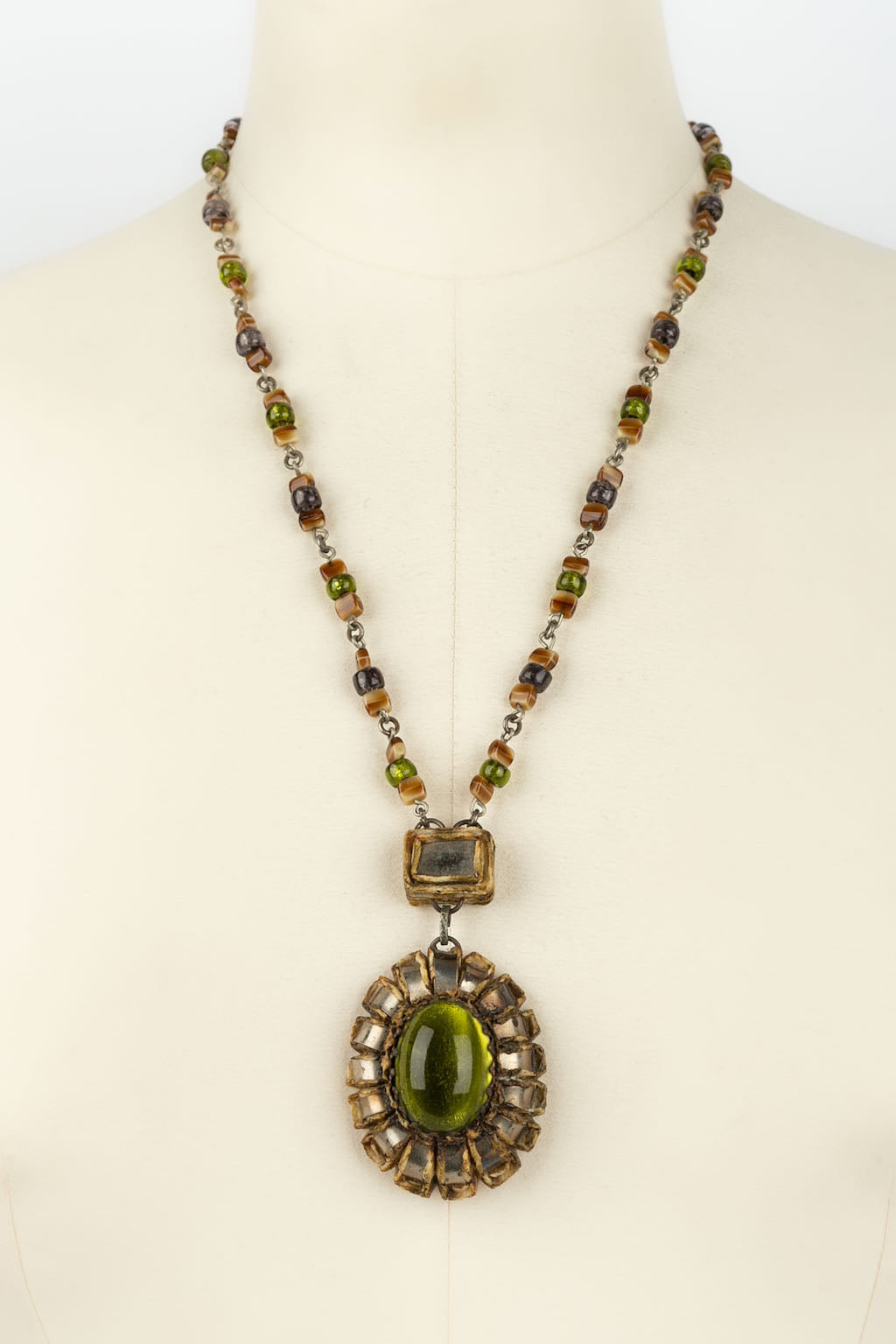 Collier mÃƒÆ’Ã‚Â©daillon Henry